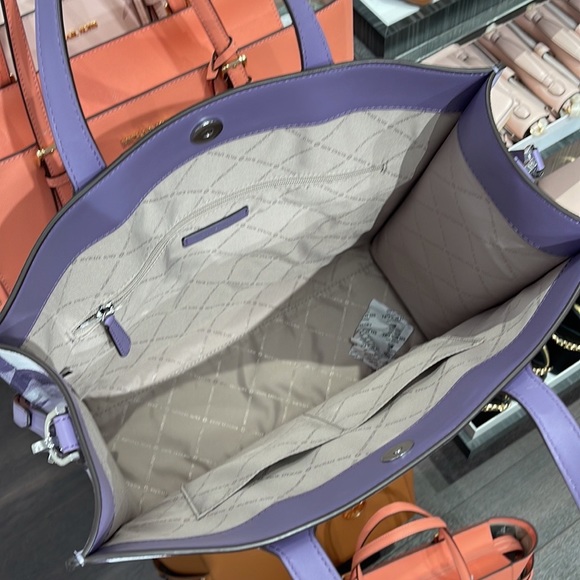 Michael Kors Kenly Orchid Haze Multi Large NS Tote - Picture 8 of 16